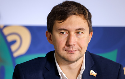 Шахматист Карякин считает необходимым создание международных альтернатив FIDE