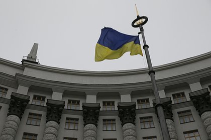 Украинцев призвали запастись едой минимум на два месяца