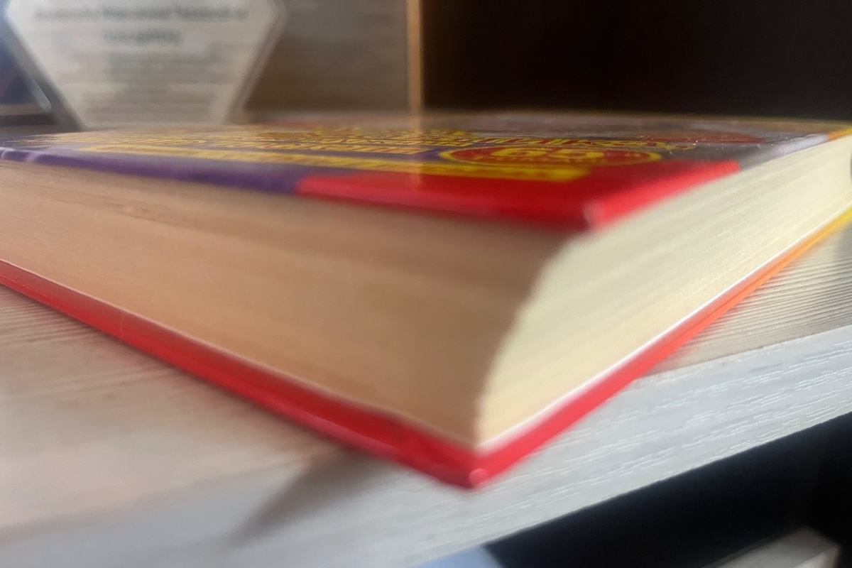 В библиотеке презентуют книгу о 12 известных орловчанах