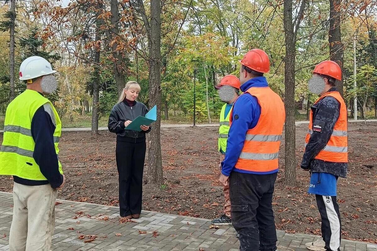 В Шахтерском МО провели встречу с трудовыми мигрантами