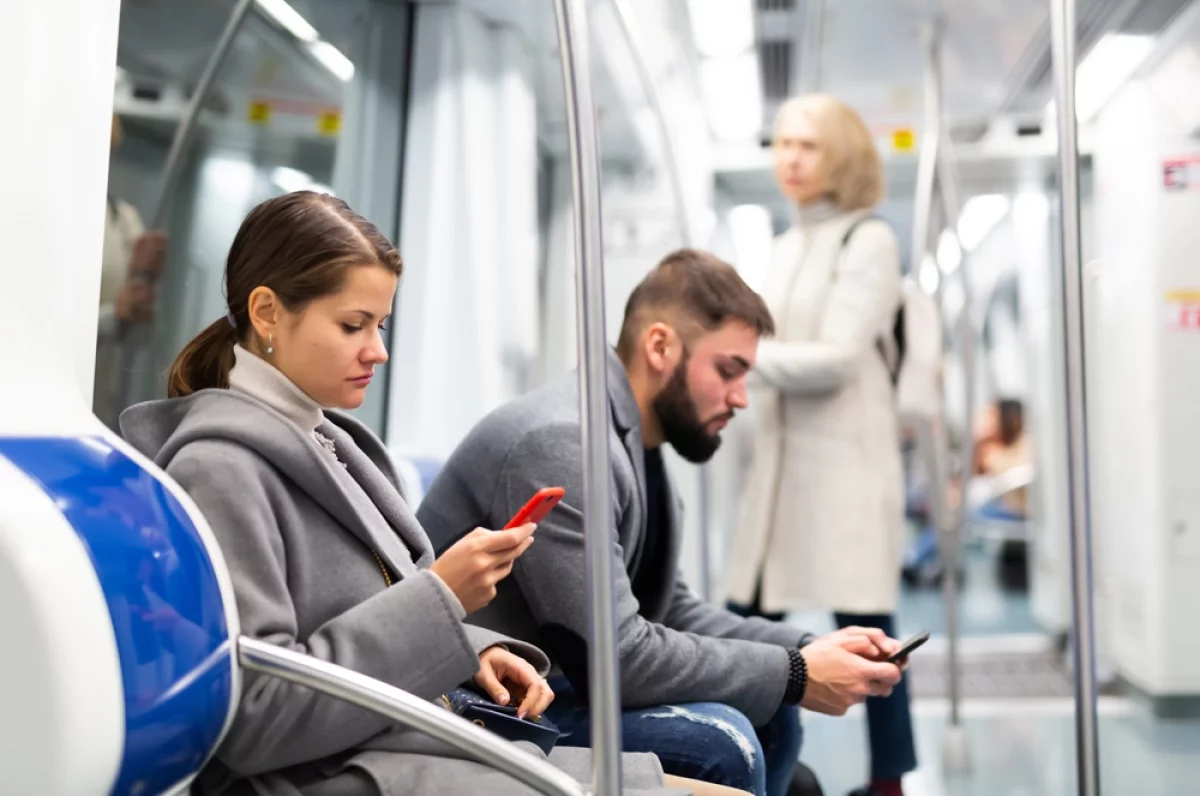 TelecomDaily оценил качество связи в метро. Первое место занял Билайн