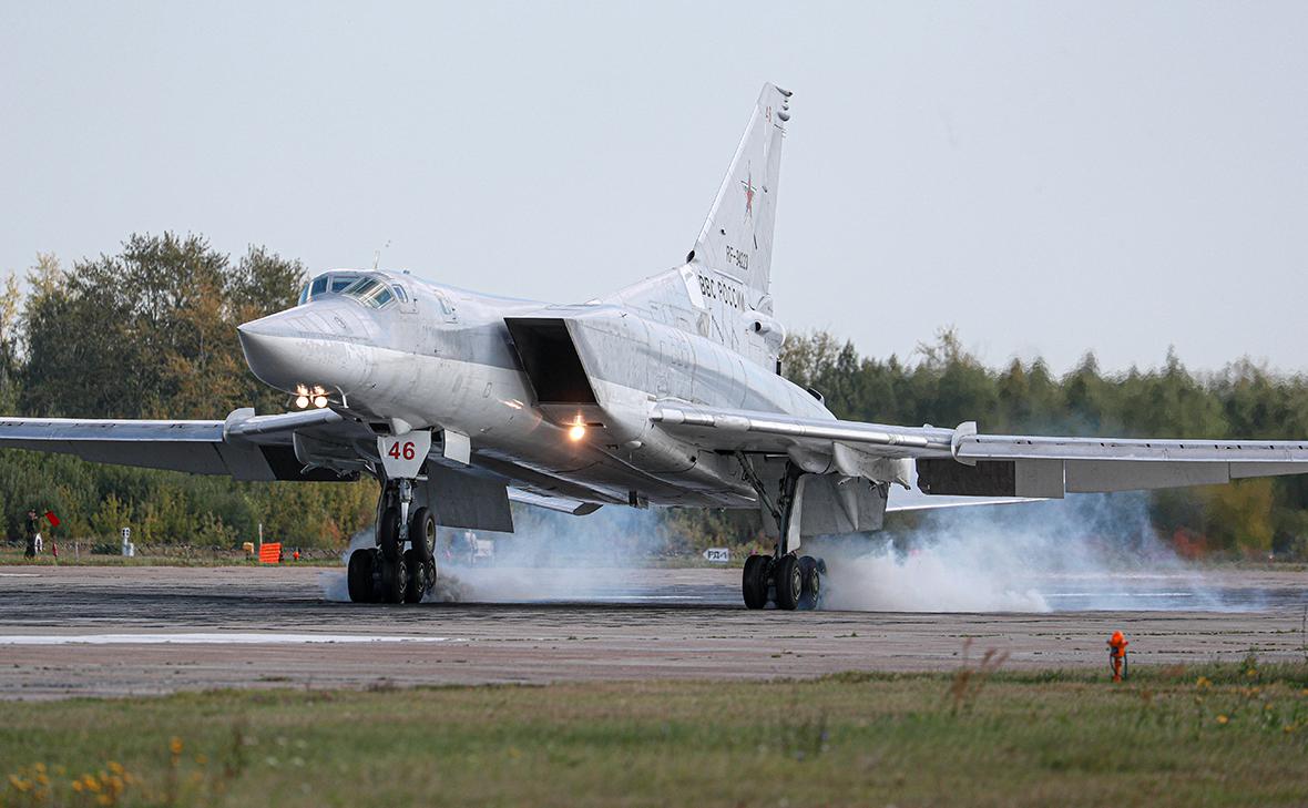 Минобороны сообщило о полете бомбардировщиков Ту-22М3 над Балтикой