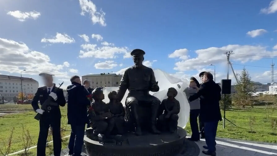 В Южно-Сахалинске открыли памятник Феликсу Дзержинскому