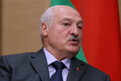 Лукашенко поручил военным научиться уворачиваться от пуль