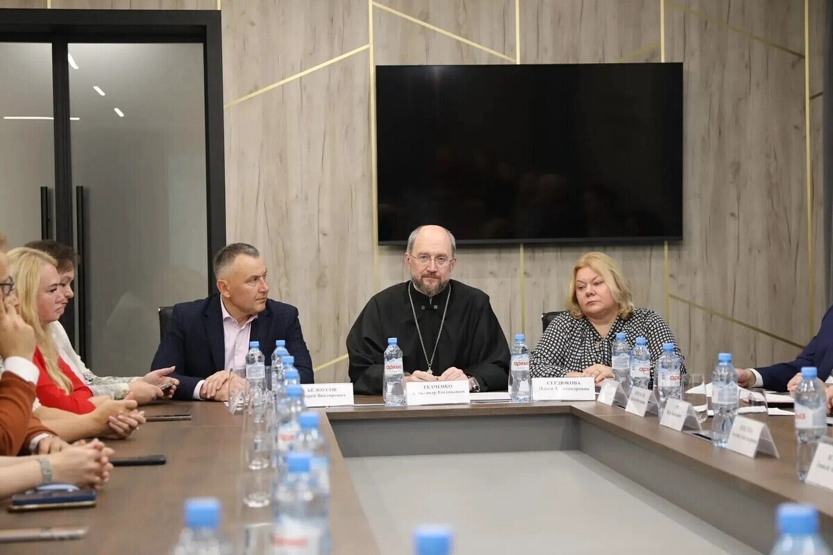 В Курской области обсудили поддержку НКО, помогающих детям с ОВЗ и инвалидностью