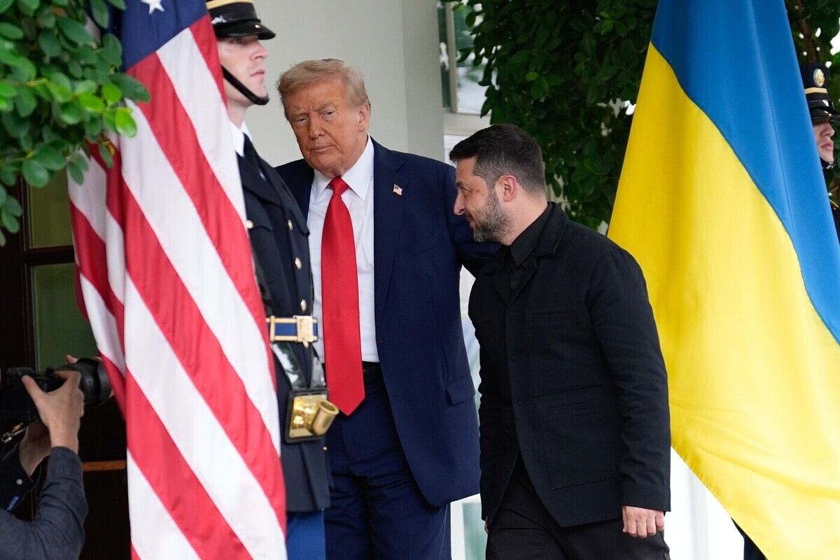 Болтон посоветовал Зеленскому кричать на стену вместо споров с Трампом