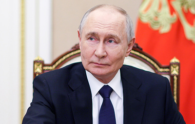 Путин поручил подготовить доклад об обучении должностных лиц в сфере технологий