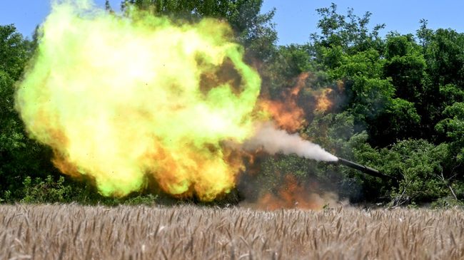 ВС России нанесли удар по одесской ТЭЦ и семи украинским электроподстанциям