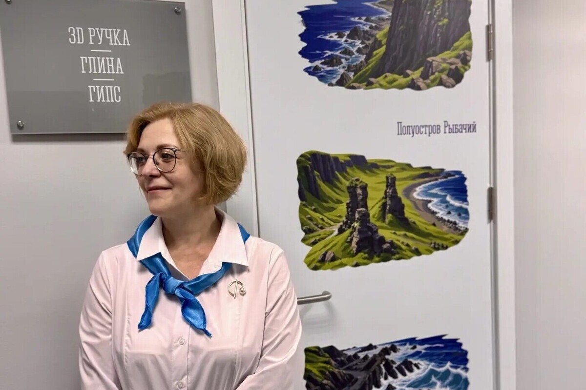 В Полярных Зорях открыли обновлённое пространство для детского творчества