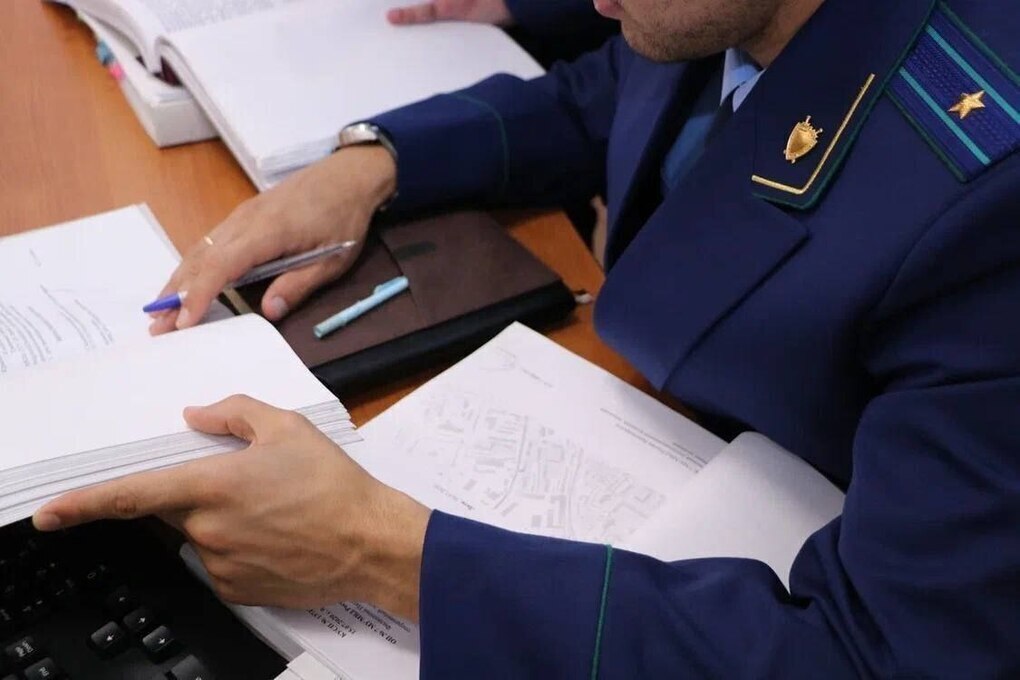 В Херсонской области восемь сотрудников больниц наказали за нарушения при закупках