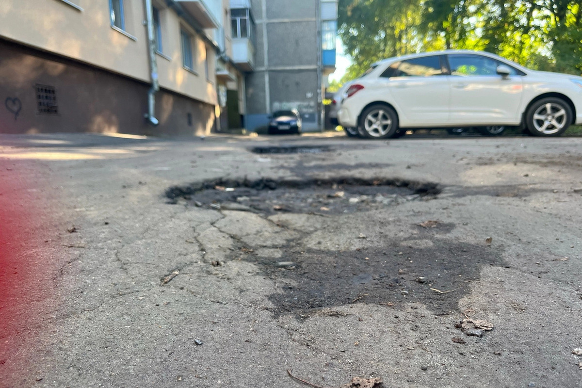 Бастрыкин взял на контроль ситуацию с разбитой дорогой в орловском поселке Вязки