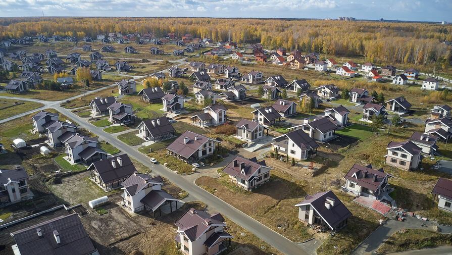 Пенсионерка построила деревню только для женщин