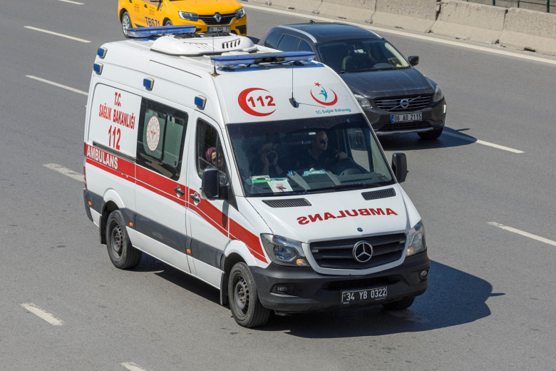 Семеро гостей свадьбы умерли в ДТП с автобусом