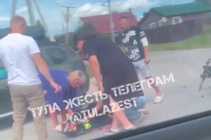 Еще один байкер попал в ДТП в Туле за день
