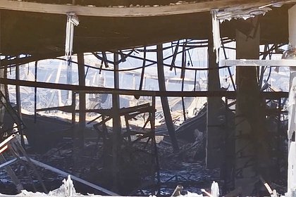 В Донецке в результате удара ВСУ сгорел гипермаркет
