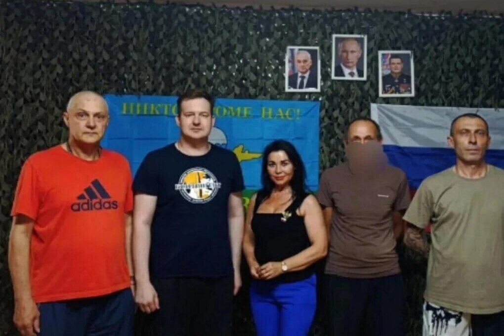 Депутат Мелитопольского совета передала партию медикаментов в госпиталь