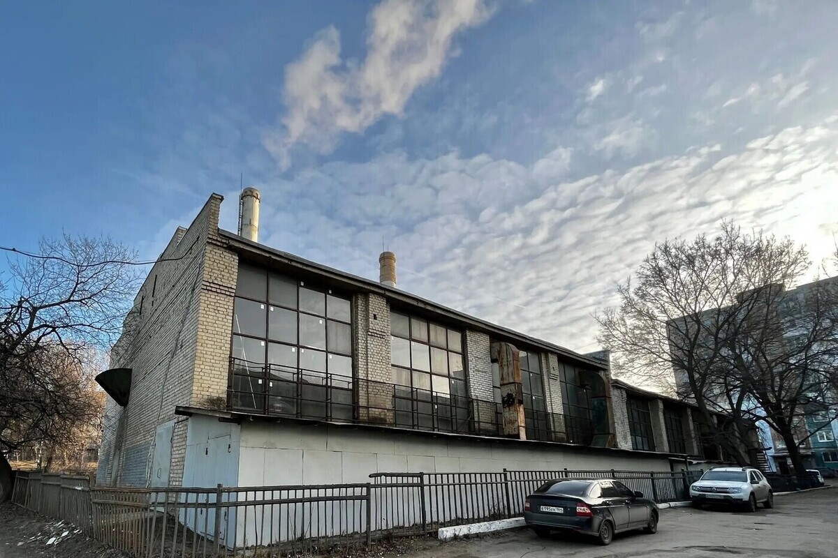 В Базарном Карабулаке продают советский консервный завод