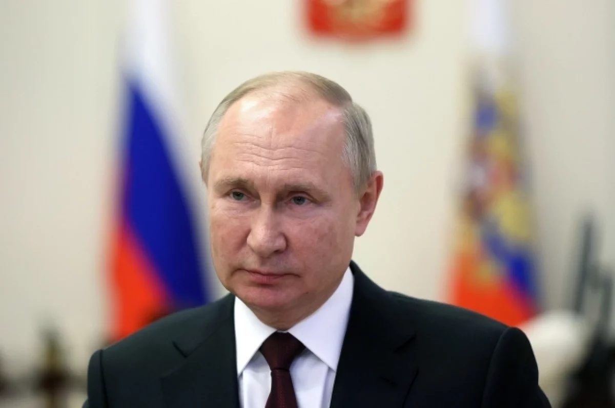 Путин поздравил президента Индонезии с Днем независимости