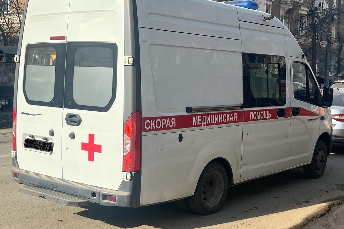 Орловским водителям «скорой» закупят 250 костюмов почти на 1 млн рублей
