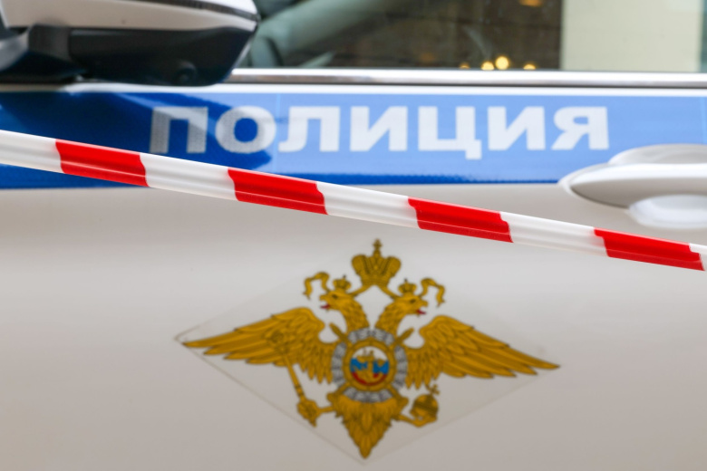Появились кадры с места нападения 16-летней школьницы на двух сестер в Уфе