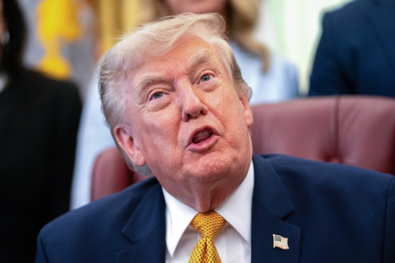 Трамп пригрозил «разбомбить к чертям» одну страну из-за Ирана