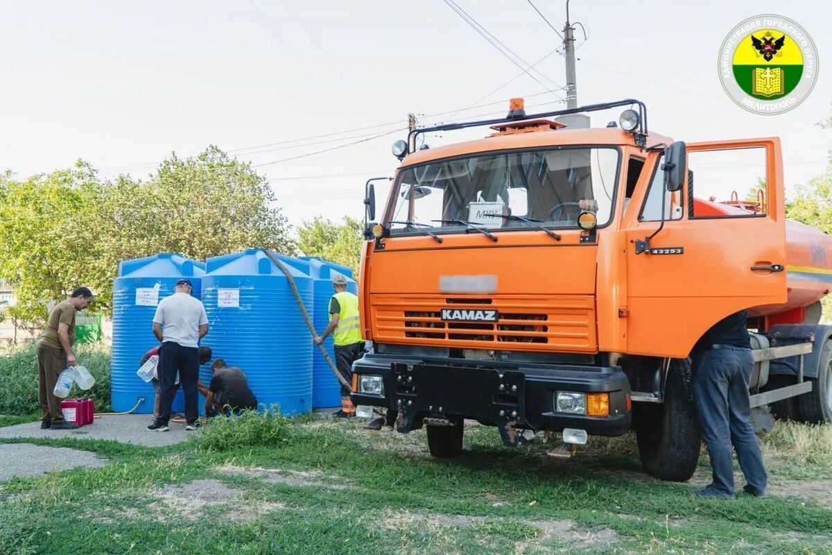 На Мелитопольщине продолжается помощь населению с водой в условиях перебоев