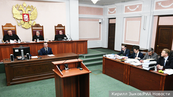 ЦИК и Генпрокуратура поддержали в суде снятие «Яблока» с выборов