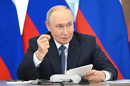 Путин поздравил сборную России с победой на чемпионате мира по художественной гимнастике