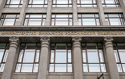 "Ведомости" узнали сумму безвозмездных поступлений от бизнеса в бюджет РФ