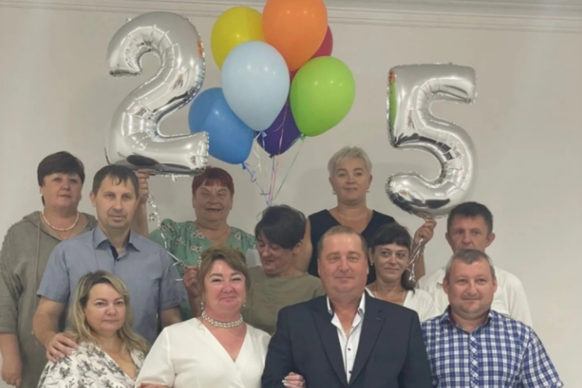 Супруги из Абакана отметили 25-летие семейной жизни