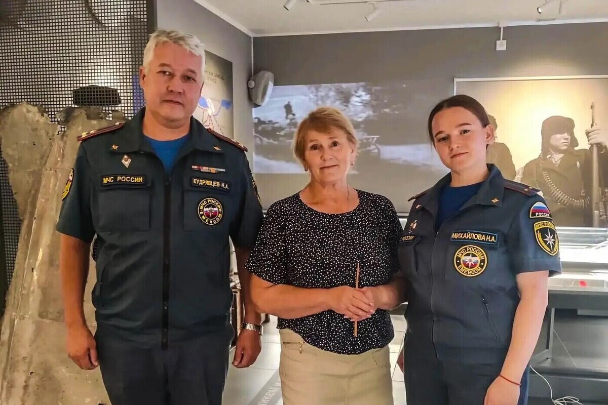 Сотрудники пожарной лаборатории Псковской области посетили «Музей партизанской славы» в Дедовичах