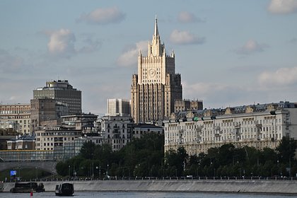 Посол Японии прибыл в МИД России