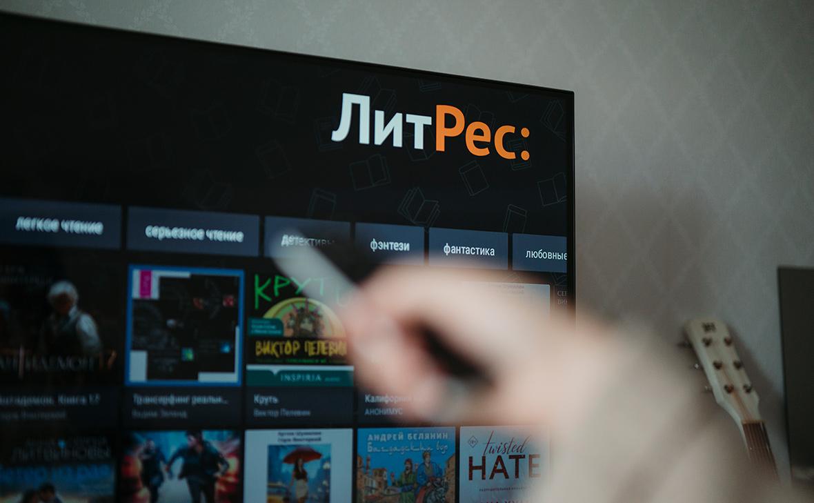 ?Литрес» зафиксировал рост продаж книг, написанных с помощью ИИ