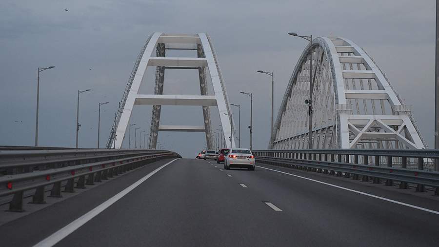 Очередь перед Крымским мостом сократилась до 280 автомобилей