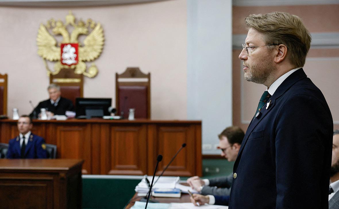 ?Яблоко» в суде ответило на претензии «Родины»
