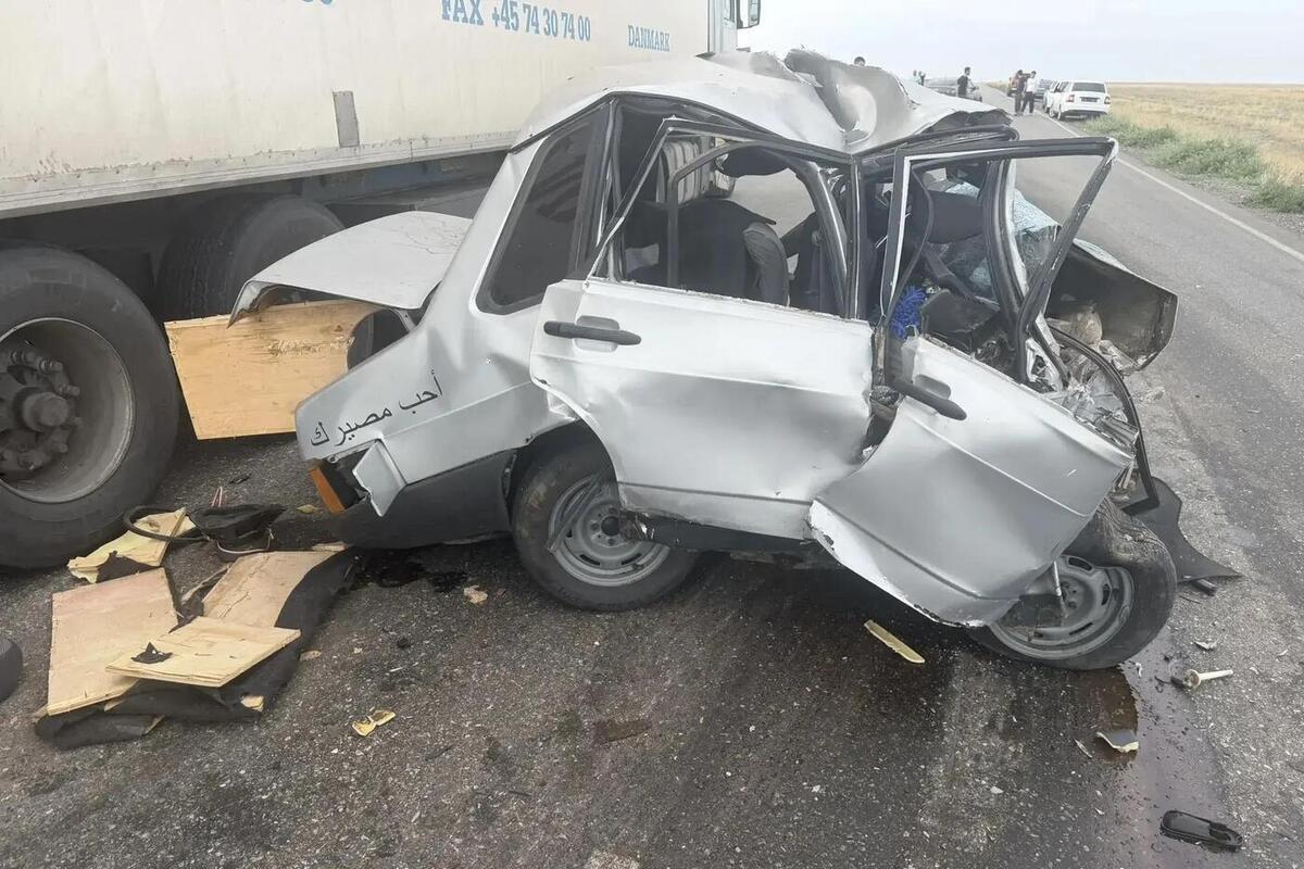 За неделю в Калмыкии произошло 12 дорожных аварий