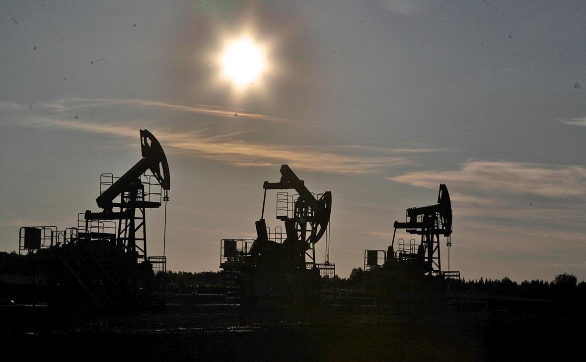 Ждать ли Brent по $100 и что будет с российскими нефтяниками
