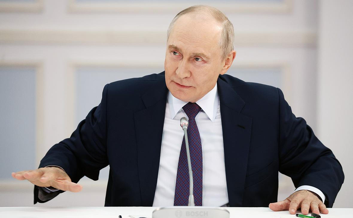 Путин заявил, что России нужно пройти между Сциллой и Харибдой