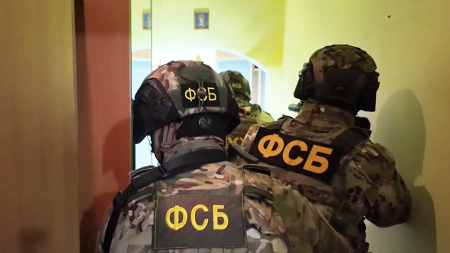 ФСБ задержала в ЛНР мужчину за призывы к расправе над чиновниками