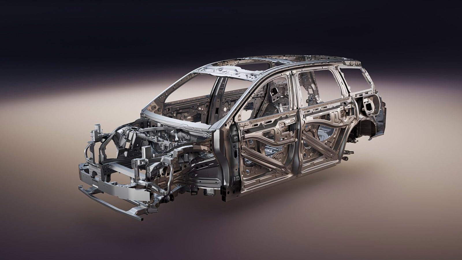Первый автомобиль Jaguar Land Rover и Chery сразу попал в странную историю: для его продвижения использовали изображение кузова Nio ES8