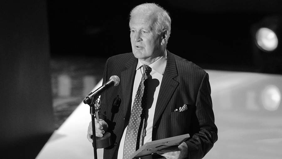Британский режиссер Джон Ирвин умер в возрасте 86 лет