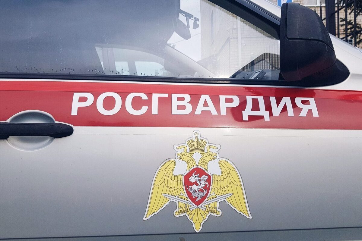 В Сочи росгвардейцы помогли пострадавшим в ДТП на Курортном проспекте