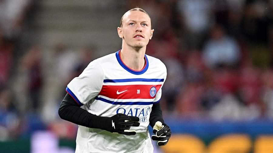 Сафонов вошел в топ-10 лучших вратарей мира по версии ESPN