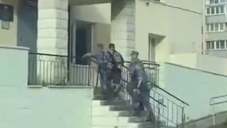 В Санкт-Петербурге задержали зэка из Калининграда