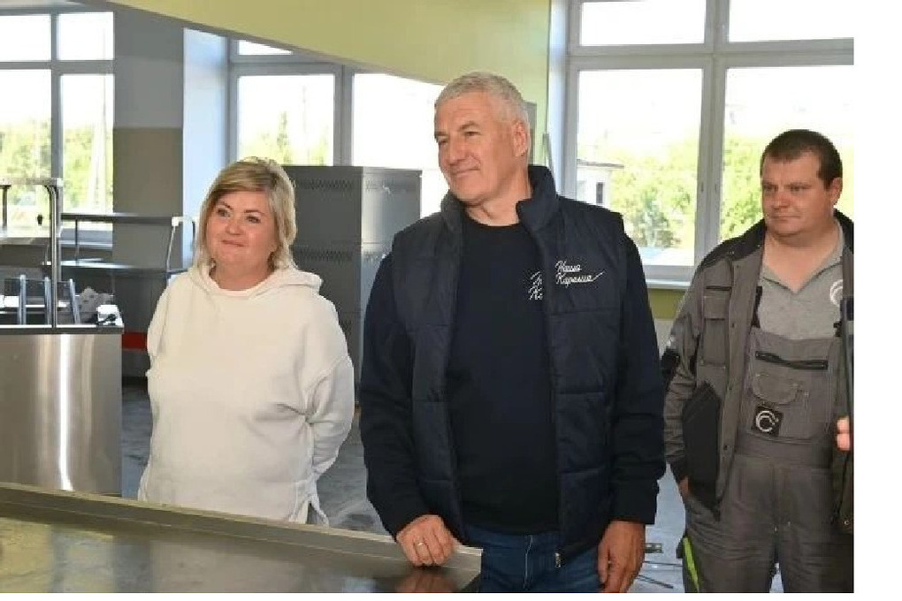 Артур Парфенчиков проверил ход капремонта школ в Кемском и Беломорском округах