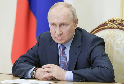 В СФ связали с "ястребиными взглядами" реакцию Токио на посещение Путиным Курил