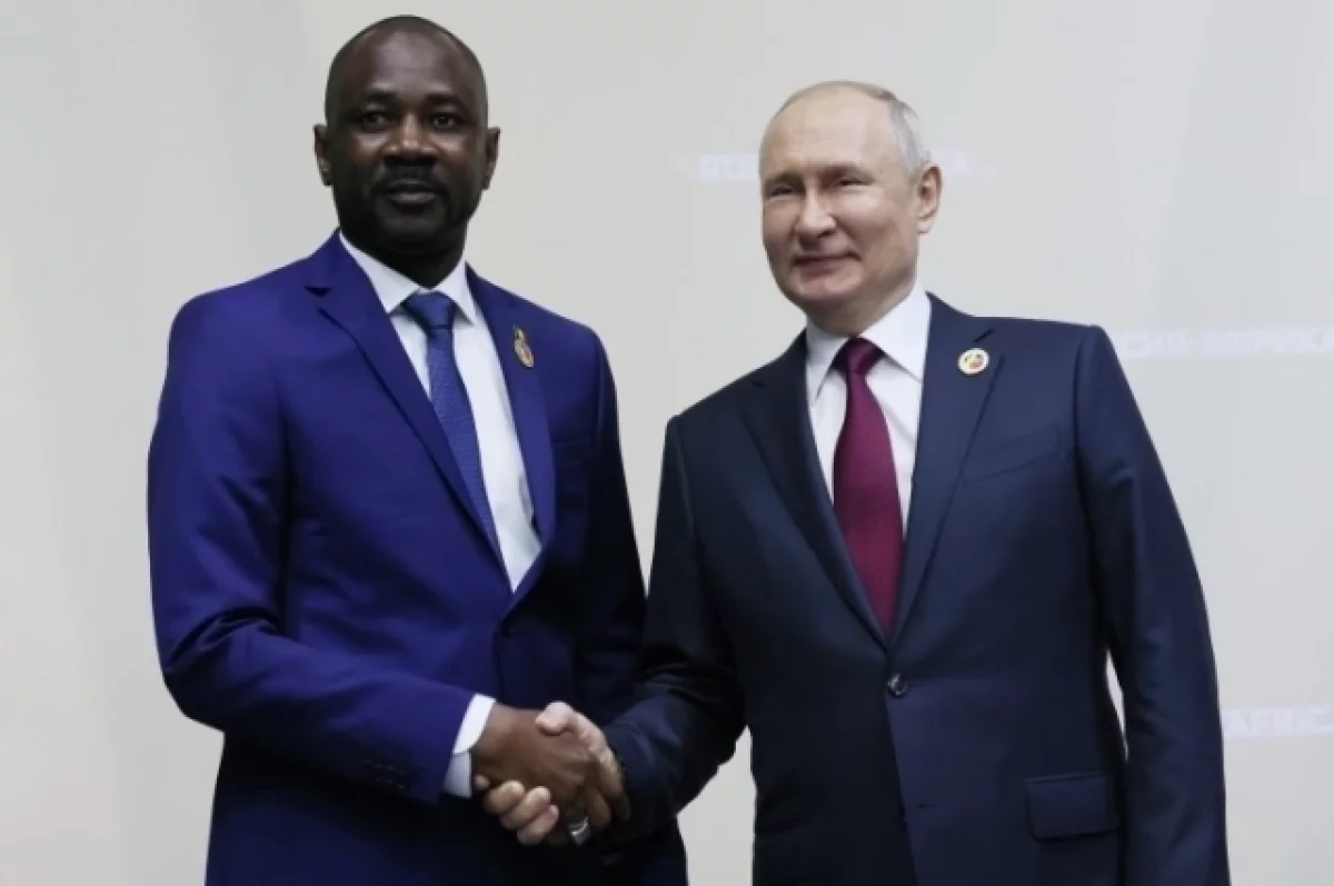 Путин и Гойта обсудили обеспечение стабильности в Мали
