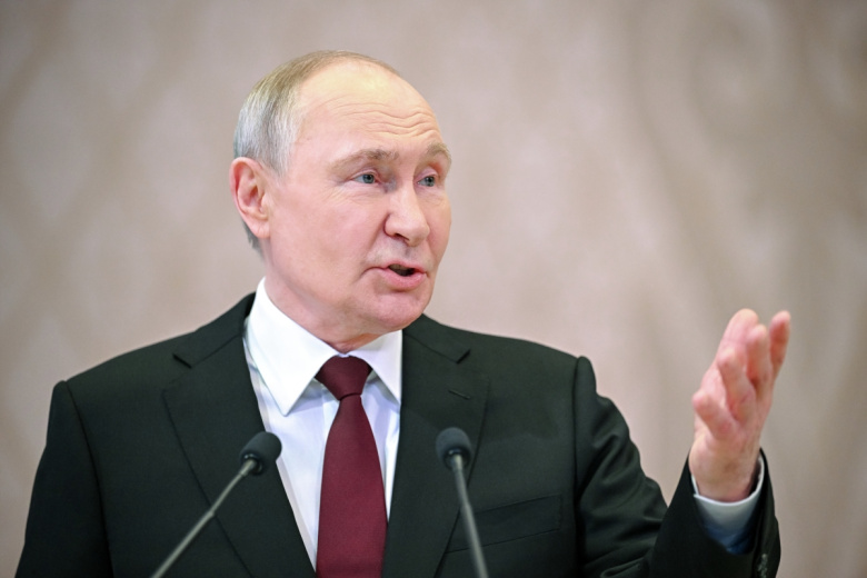 «Дополнительные усилия»: Путин поручил министрам усилить работу с регионами