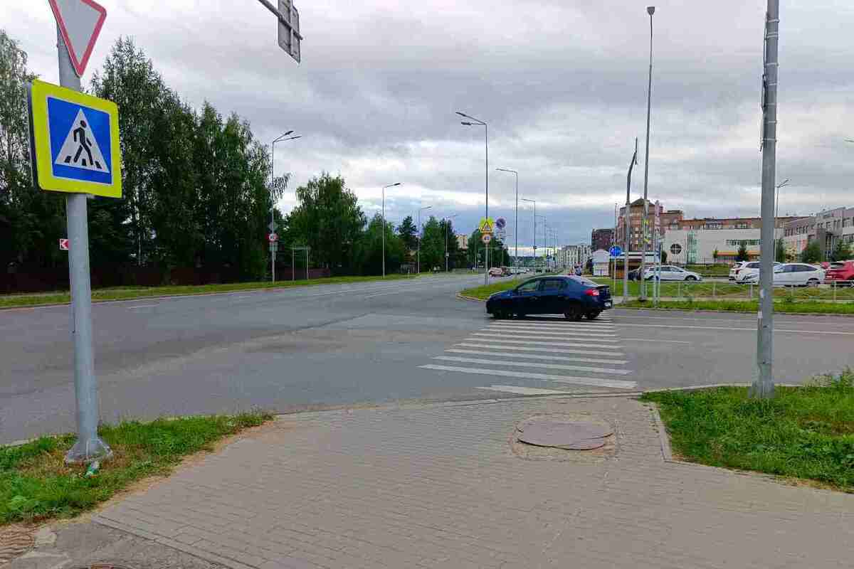 Кировчане просят защитить детей на опасном переходе у школы No 26