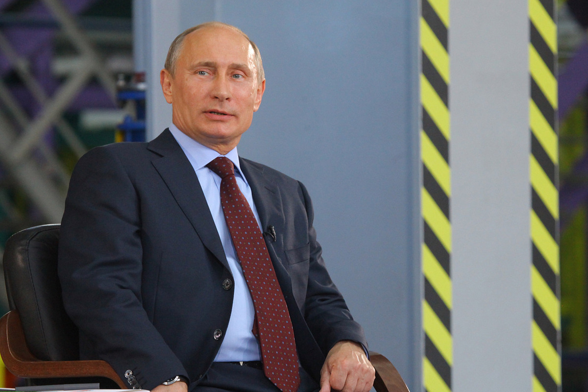 Путин поручил в кратчайшие сроки ввести электронную оценку соцучреждений